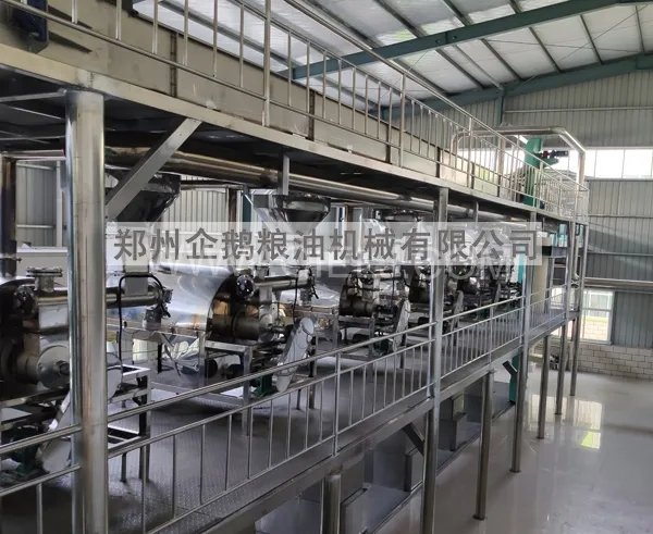 投資建花生油加工廠，選擇企鵝糧油機械設(shè)備事半功倍(圖2)